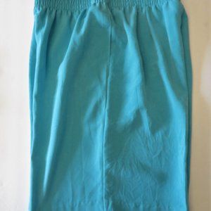 PRETTY LADIES TURQUOISE SHORTS - SMALL